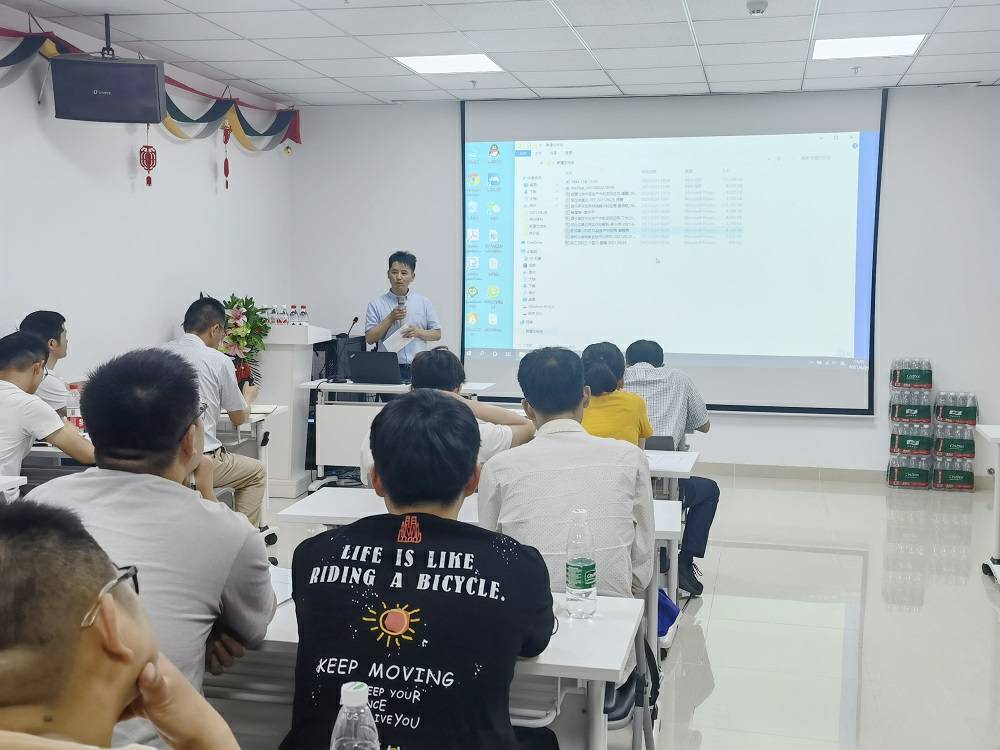 开云手机站登录入口-开云online(中国)药业技术交流会 (3) - 副本.jpg